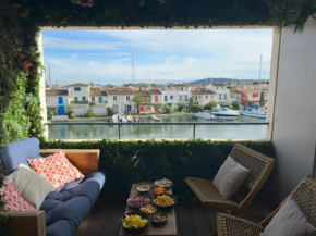Très bel appartement comptemporain Port Grimaud, vue exceptionnelle sur les canaux